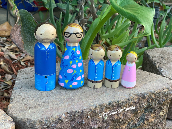 Your Own Personalized Custom Family of Wooden Peg Dolls