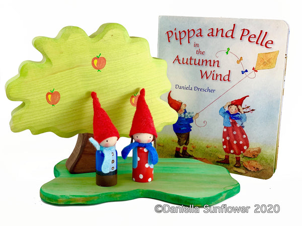 Pippa and Pelle Waldorf Inspired Peg Doll Set