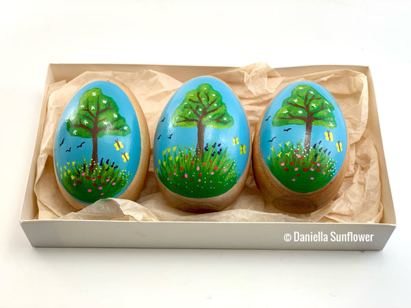 Hand Painted Spring-Themed Wooden Egg, Heirloom Gift, Easter Gift, Natural Simple Gift.